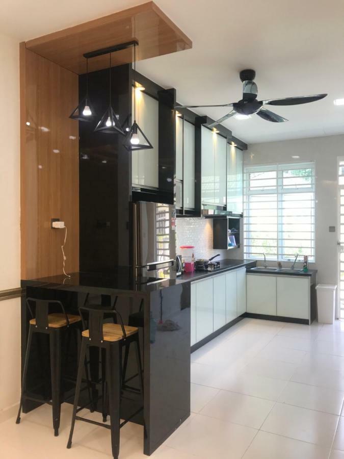 Nrl'S Cozy Guesthouse Kota Bharu Exterior photo